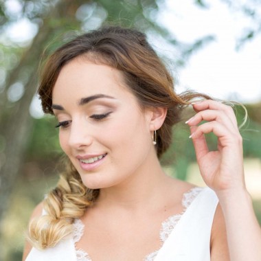 https://www.latelierdesylvie.com/1475-thickbox/adama-creoles-avec-perles-nacrees.jpg