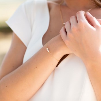 "Clelia" Bracelet de mariée petites perles nacrées