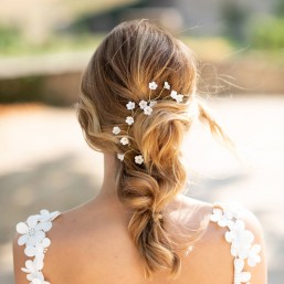 "Lolina" Ornement pour coiffure de mariée fleurs de porcelaine