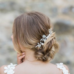 "Cecilia" Pics pour coiffure de mariée avec feuillage et fleurs séchés