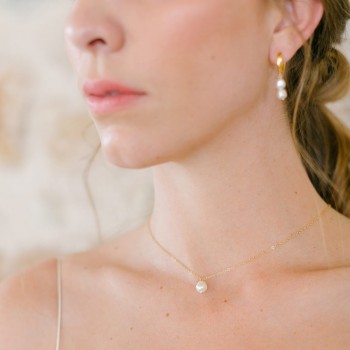 "Nerina" Collier de mariée jolies perles nacrées baroques avec bijou de dos en option