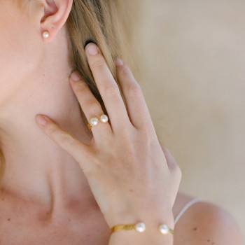 "Allegria" Bague martelée avec double cabochon 