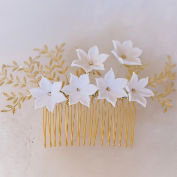 "Selena" Peigne de mariée avec jolis branchages dorés et fleurs en porcelaine