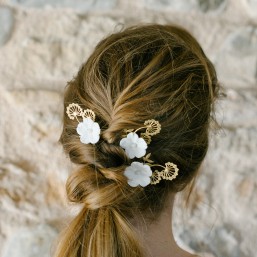 "Amanda" Pics pour coiffure de mariée jolies estampes fleuries en laiton et fleurs de porcelaine