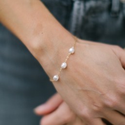 "Nerina" Bracelet de mariée perles nacrées baroques