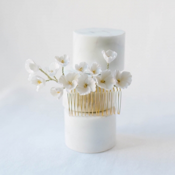 "Oriana" Peigne de mariée multitude de fleurs en porcelaine