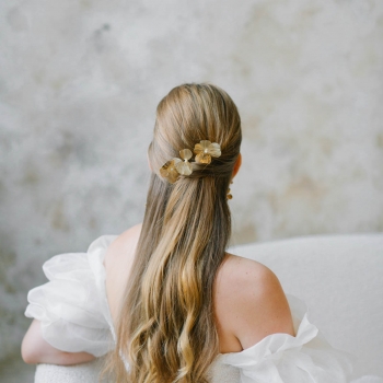 "Magda"  Pics fleuris pour coiffure de mariée jolies fleurs en laiton doré