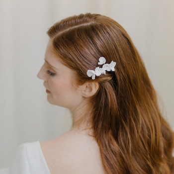 "Eleonora" Pic pour coiffure de mariée avec fleurs en porcelaine