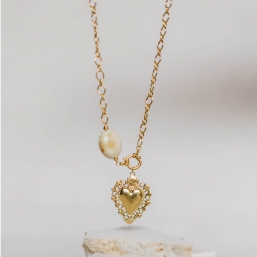"Coeur solaire" Collier doré coeur ex-voto et perle olive en céramique